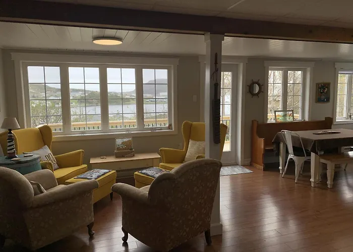 Crows Nest Inn